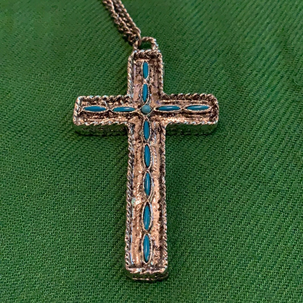 Cross Pendant Necklace
